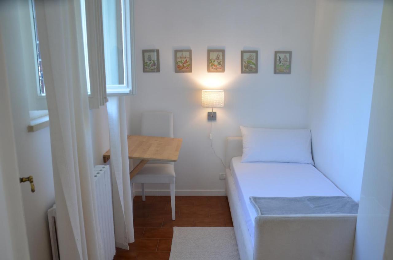 Casa Vacanze Mazurine10 Torri del Benaco Kültér fotó