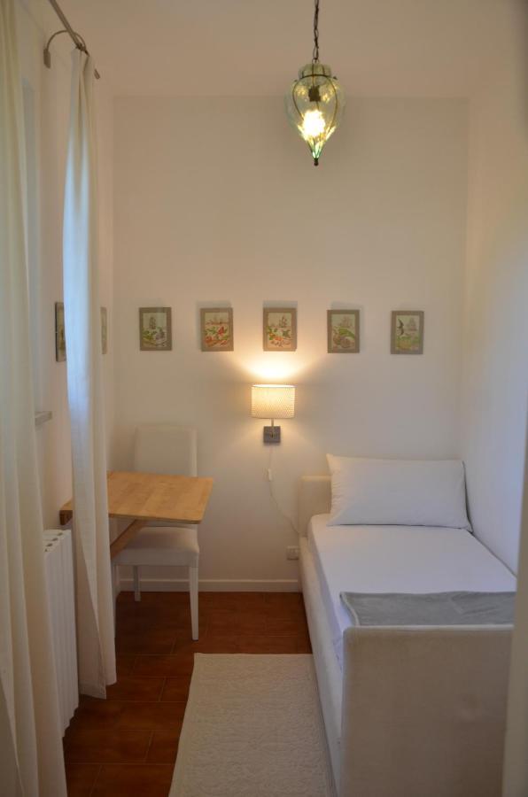 Casa Vacanze Mazurine10 Torri del Benaco Kültér fotó