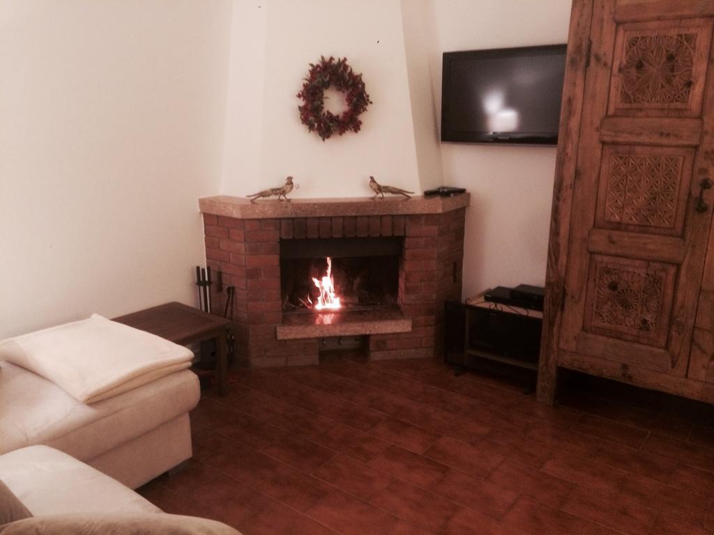 Casa Vacanze Mazurine10 Torri del Benaco Szoba fotó