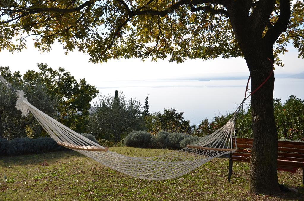 Casa Vacanze Mazurine10 Torri del Benaco Szoba fotó