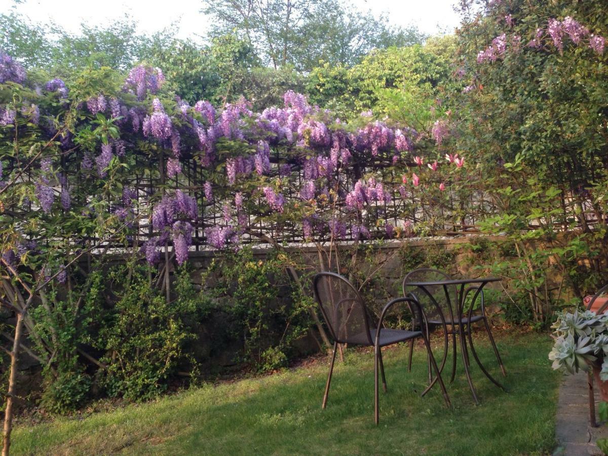 Casa Vacanze Mazurine10 Torri del Benaco Kültér fotó